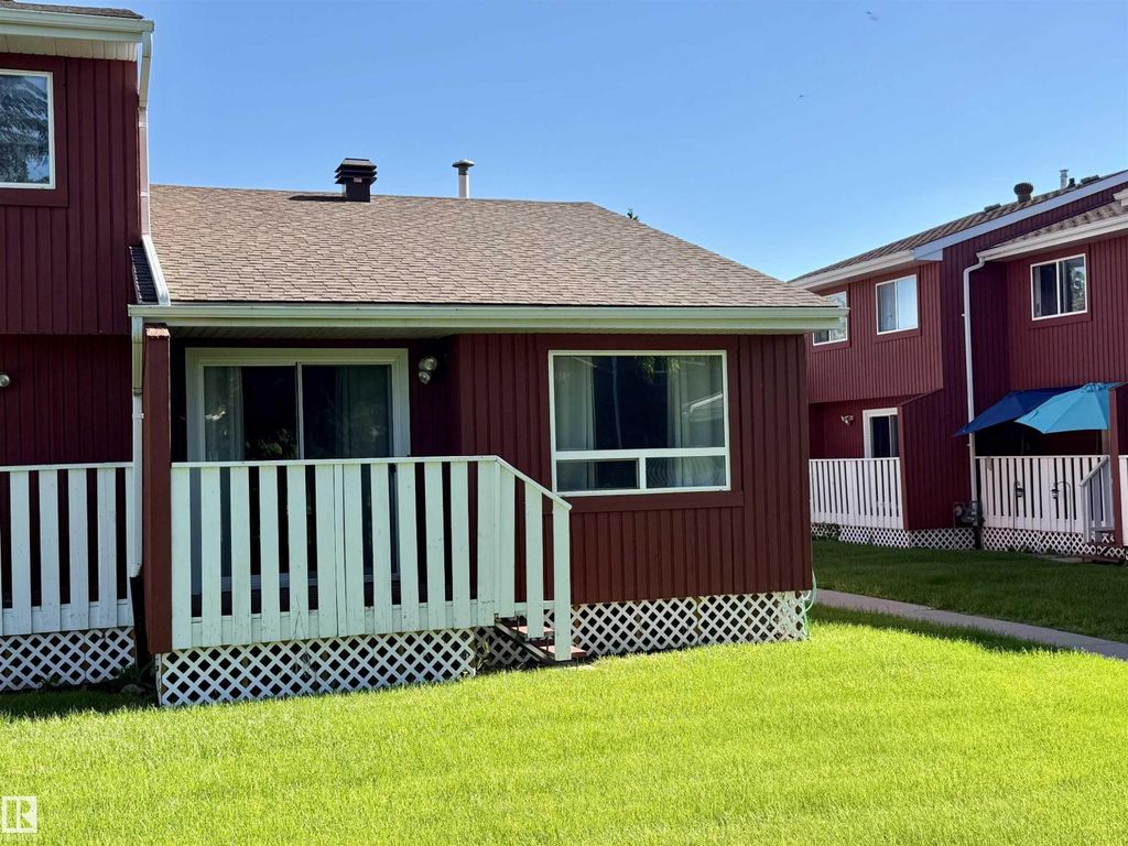 10654 Beaumaris Rd Nw, Edmonton