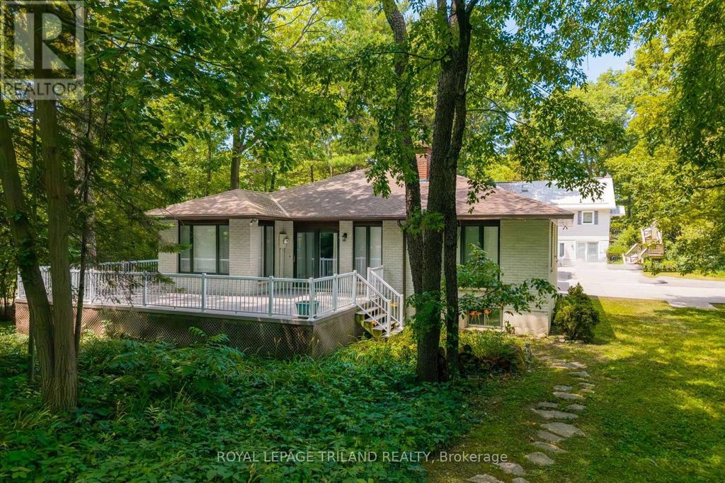 33 Forest Avenue, South Huron (stephen)