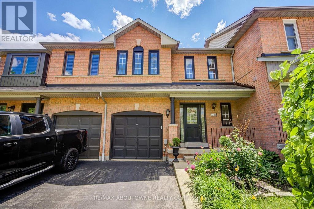 5128 Falconcrest Drive, Burlington (uptown)