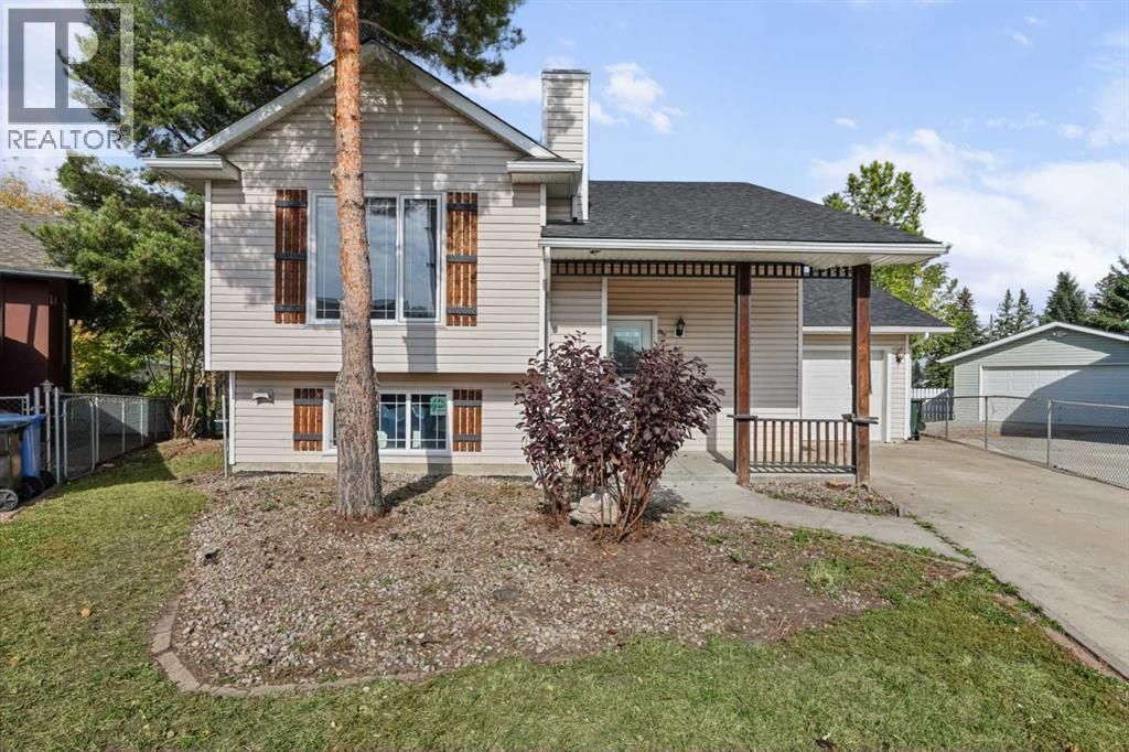 1525 Mary Place, Didsbury