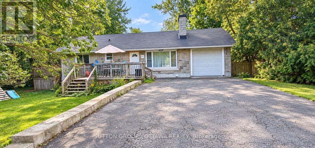 A - 3033 Richmond Road, Ottawa