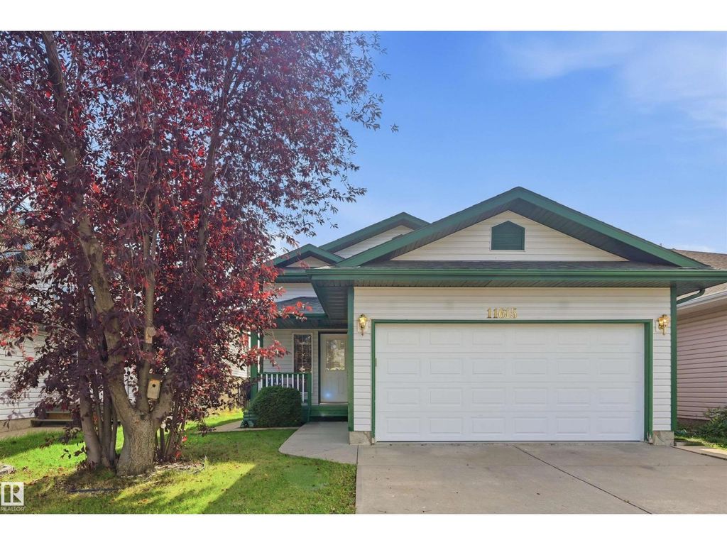 11615 8 Av Nw, Edmonton