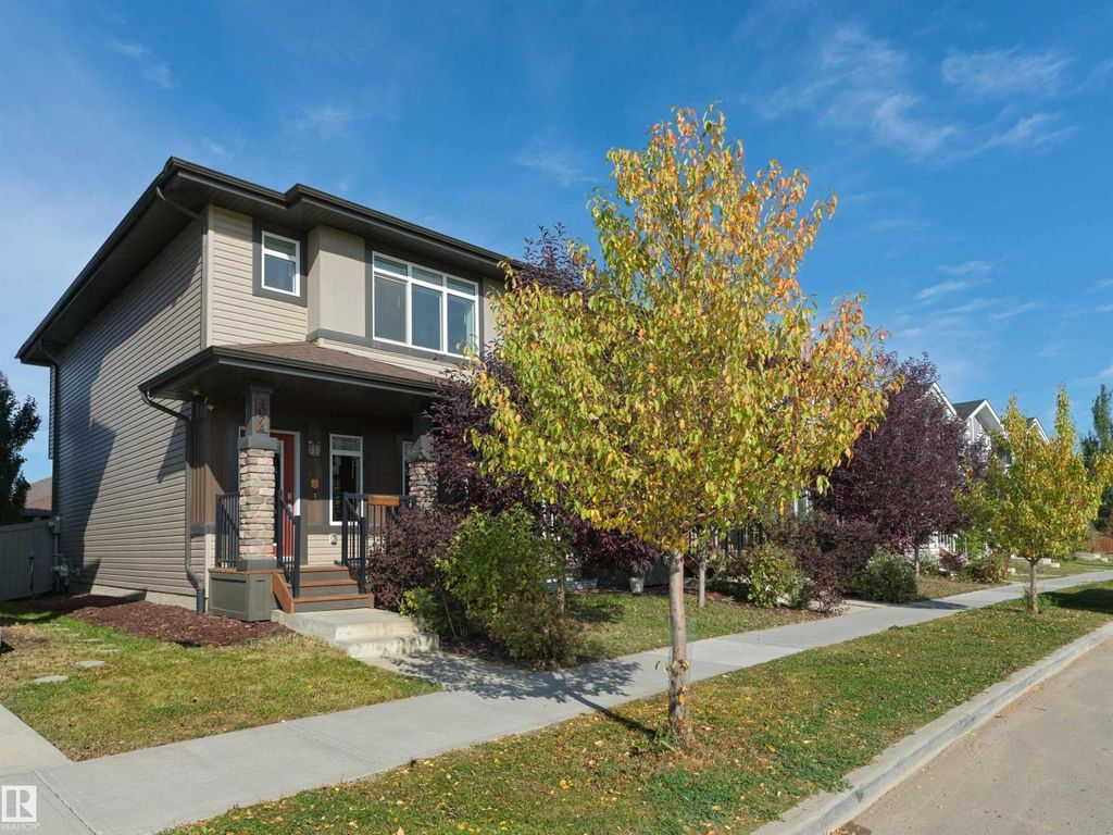 4074 Chappelle Green Sw, Edmonton