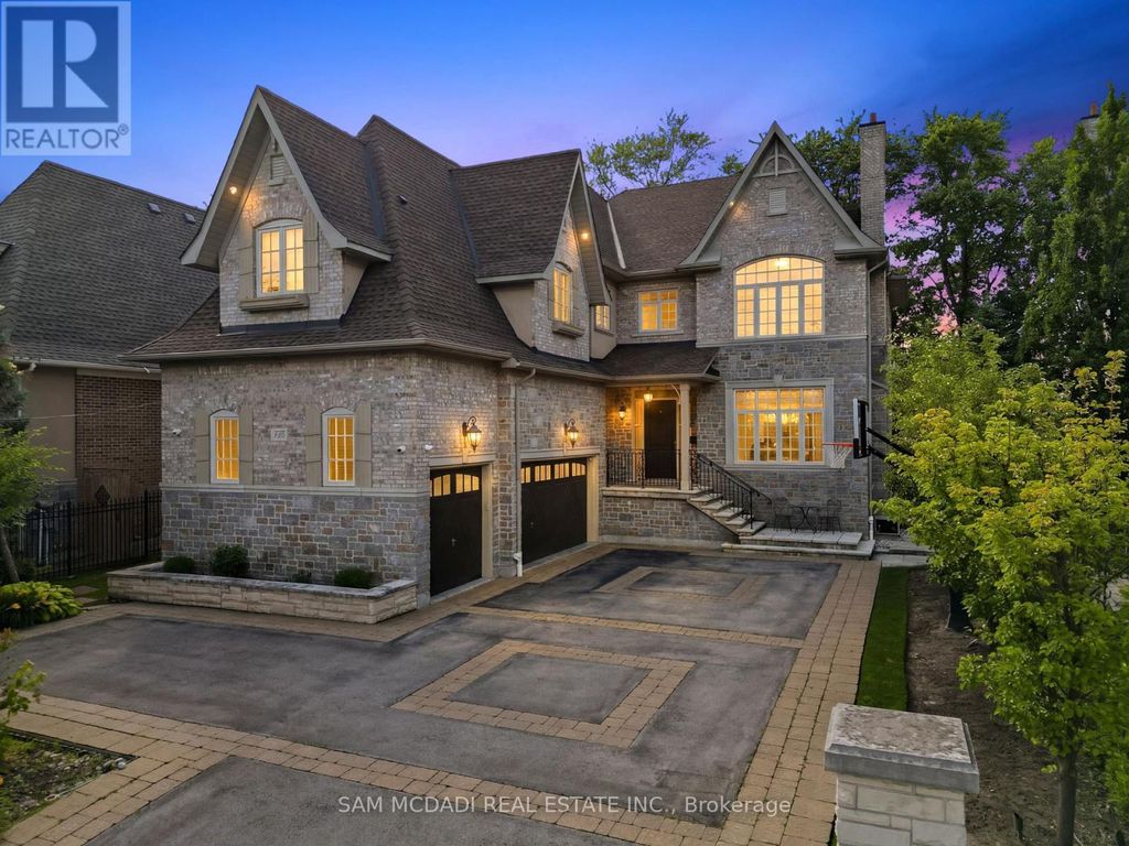 725 Queensway W, Mississauga (erindale)