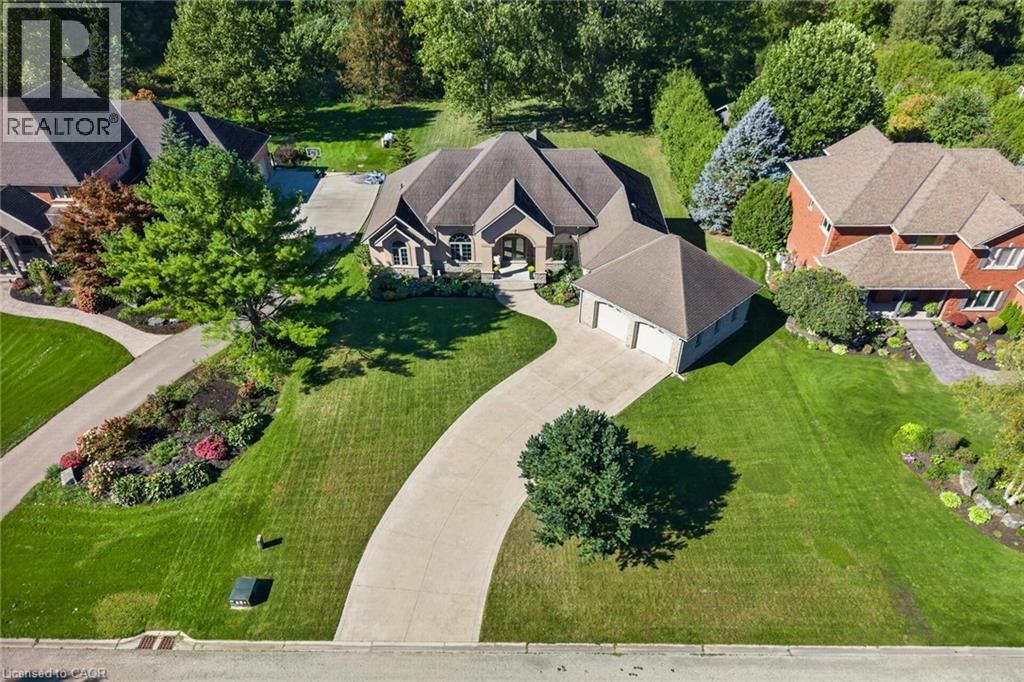 38 Virginia Avenue, Simcoe