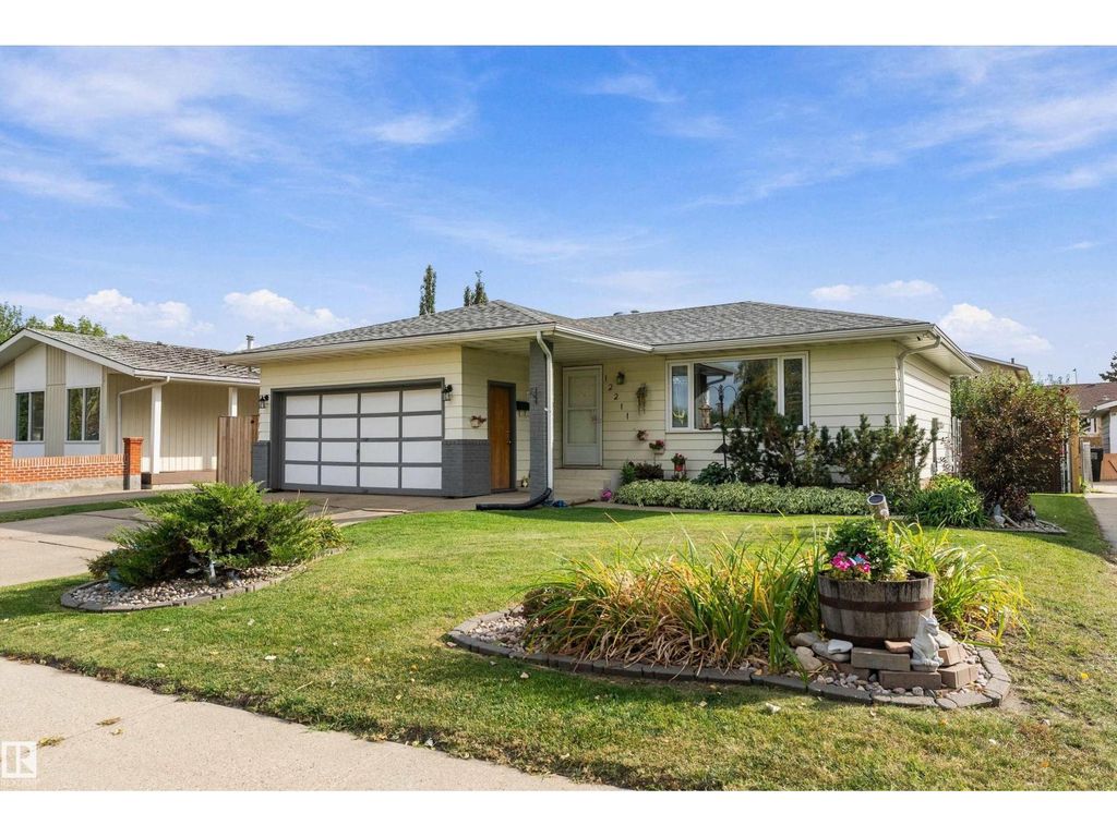 12211 147 Av Nw, Edmonton