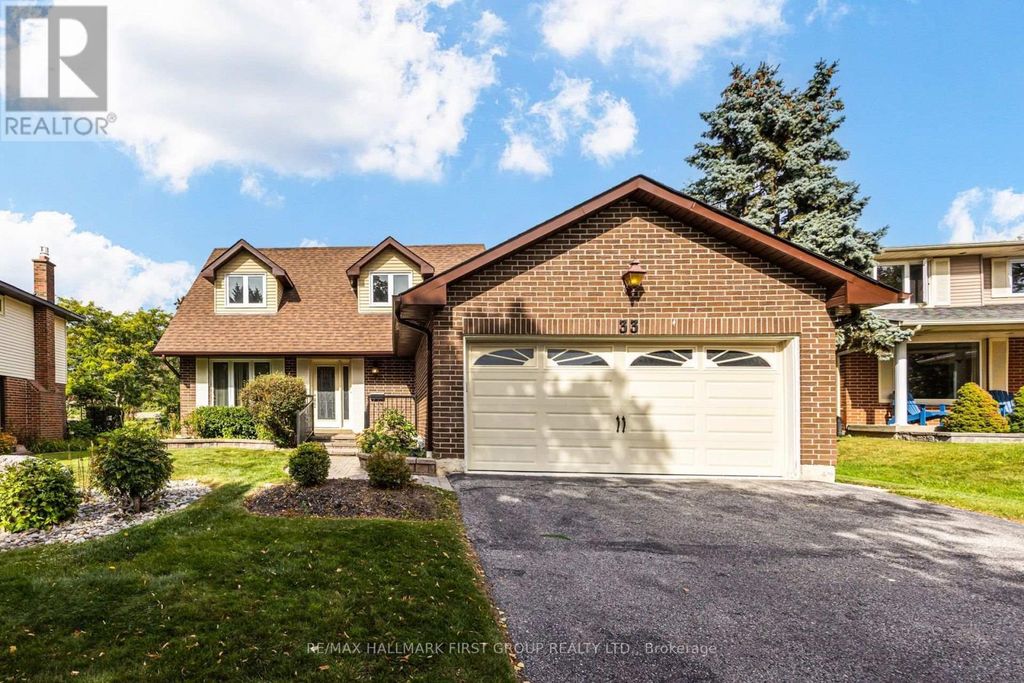 33 Anstead Crescent, Ajax (south West)
