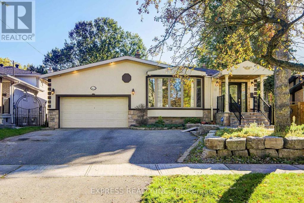 42 Gatehead Road, Toronto (bayview Village)