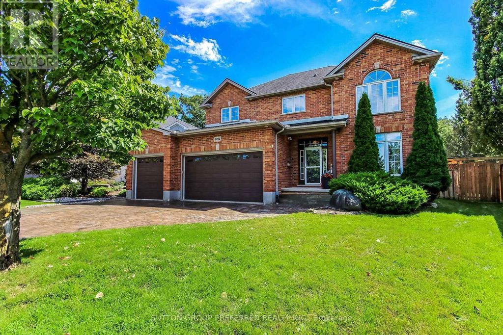 1094 Thornley Street, London South (south L)