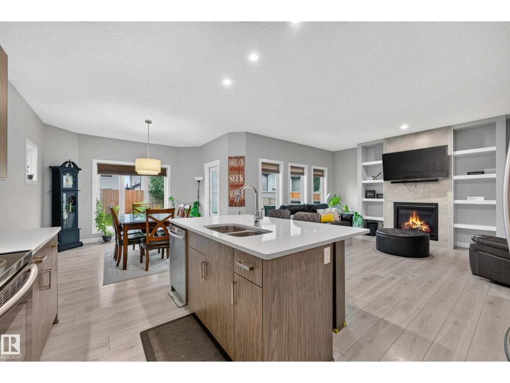 20503 99 Av Nw, Edmonton