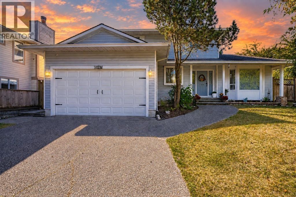 1328 Honeysuckle Lane, Coquitlam
