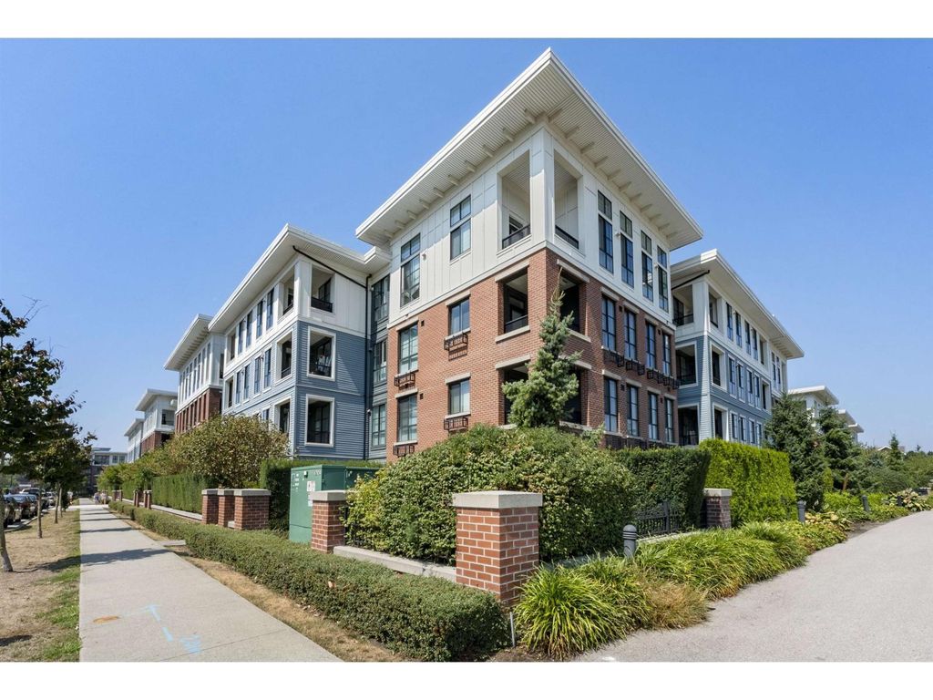 109 15137 33rd Avenue, Surrey