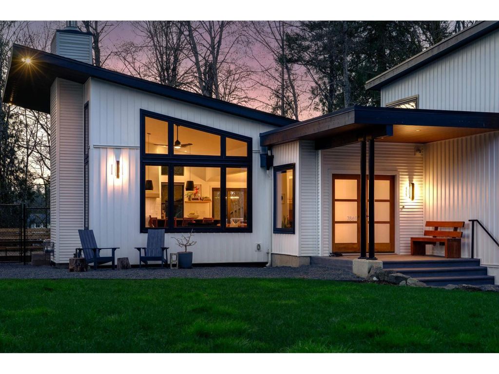7869 229 Street, Langley