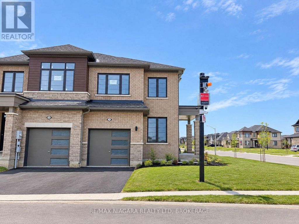 23 - 15 Peach Street, Thorold (rolling Meadows)