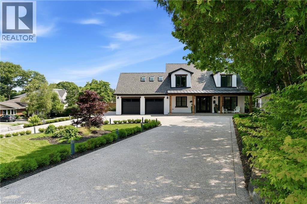 204 Fallingbrook Drive, Ancaster
