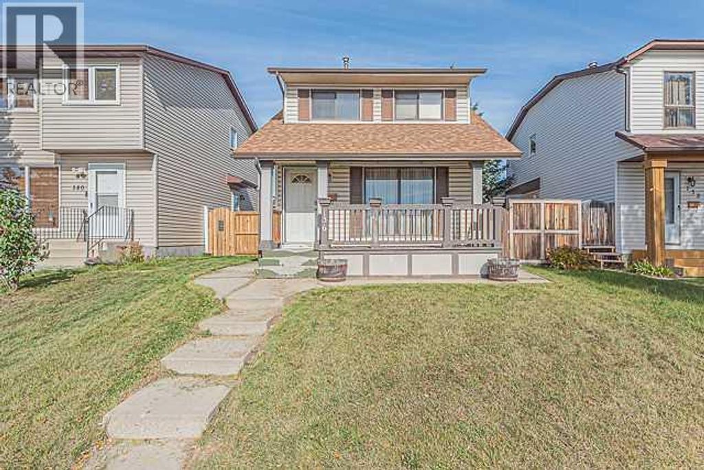 136 Castleridge Drive Ne, Calgary