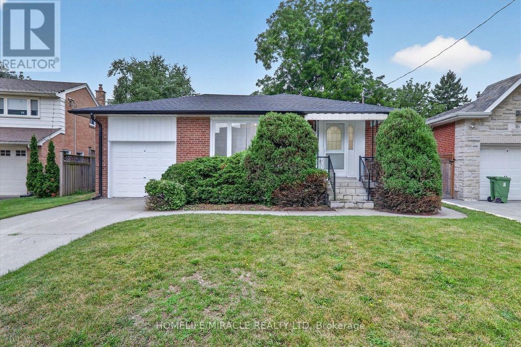 18 Elderfield Crescent, Toronto (etobicoke West Mall)