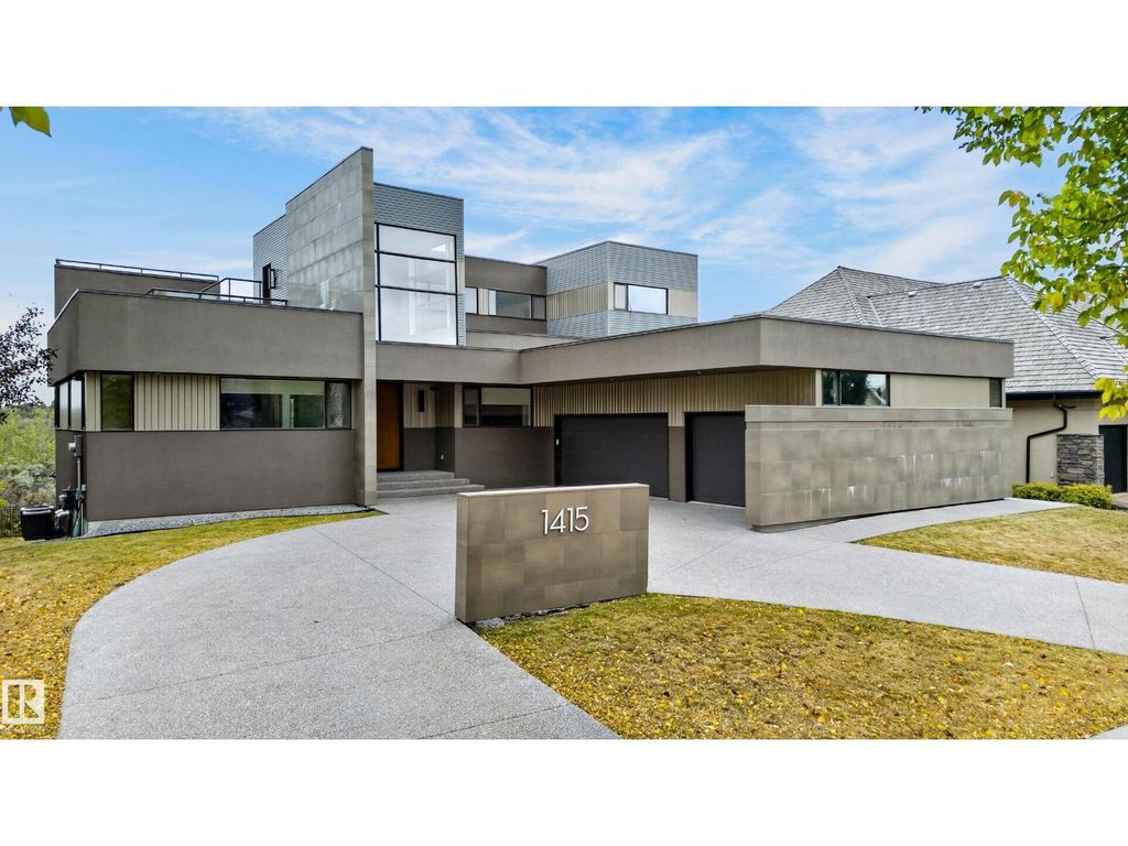 1415 Woodward Cr Nw, Edmonton