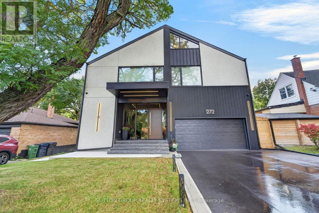 272 Renforth Drive, Toronto (markland Wood)