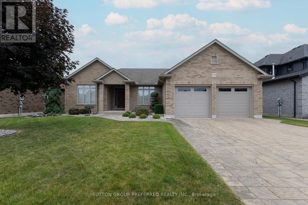 38 Brenmar Crescent, Central Elgin (belmont)