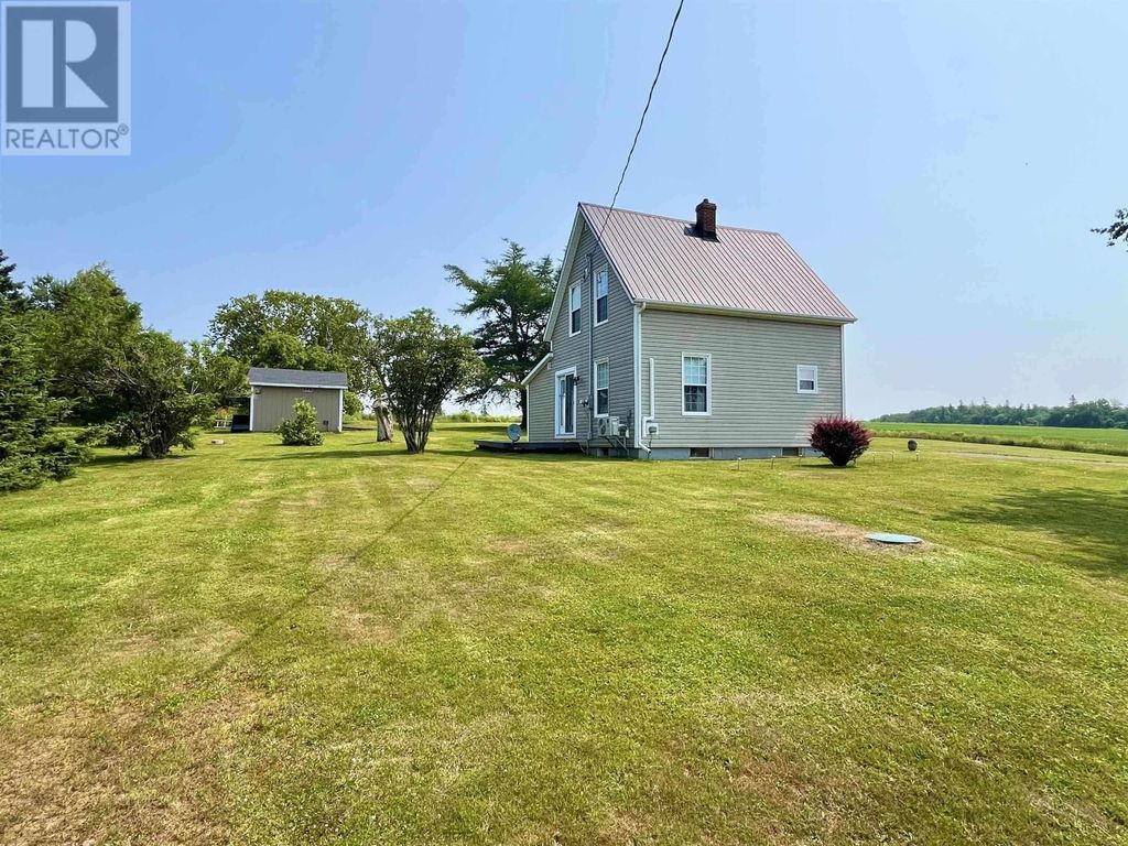 3744 Route 2, Farmington