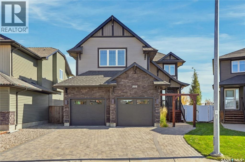206 Parkview Cove, Osler
