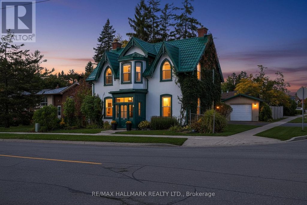 84 Wellington Street E, Barrie (wellington)