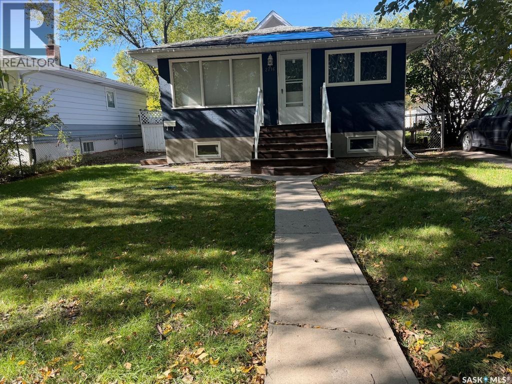 2716 Mcdonald Street, Regina