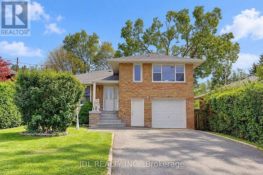 19 Sweeney Drive, Toronto (victoria Village)