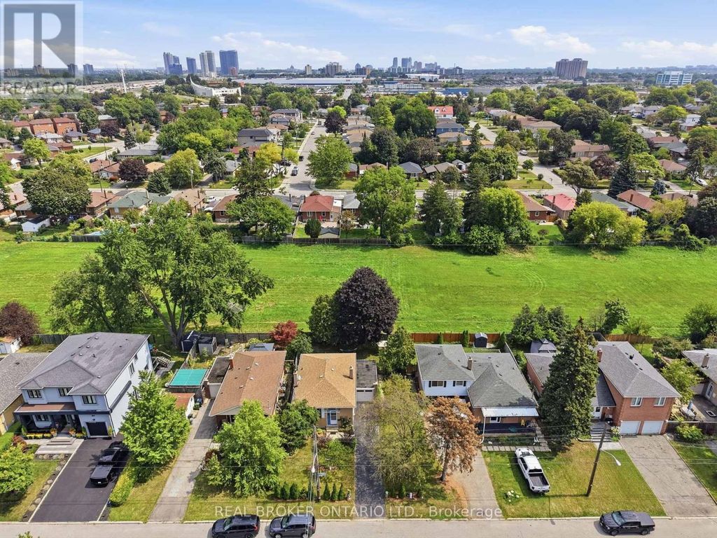 88 Cavehill Crescent, Toronto (wexford-Maryvale)
