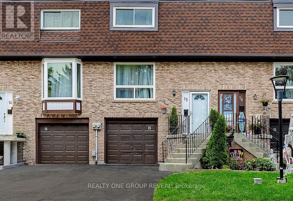 15 - 222 Pearson Street, Oshawa (o'neill)