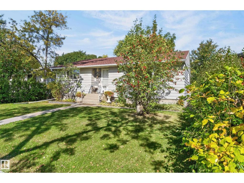 13636 122 Av Nw, Edmonton