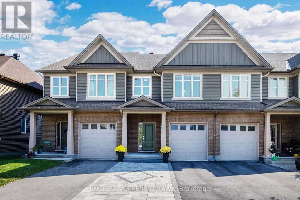 280 Wood Acres Grove, Ottawa