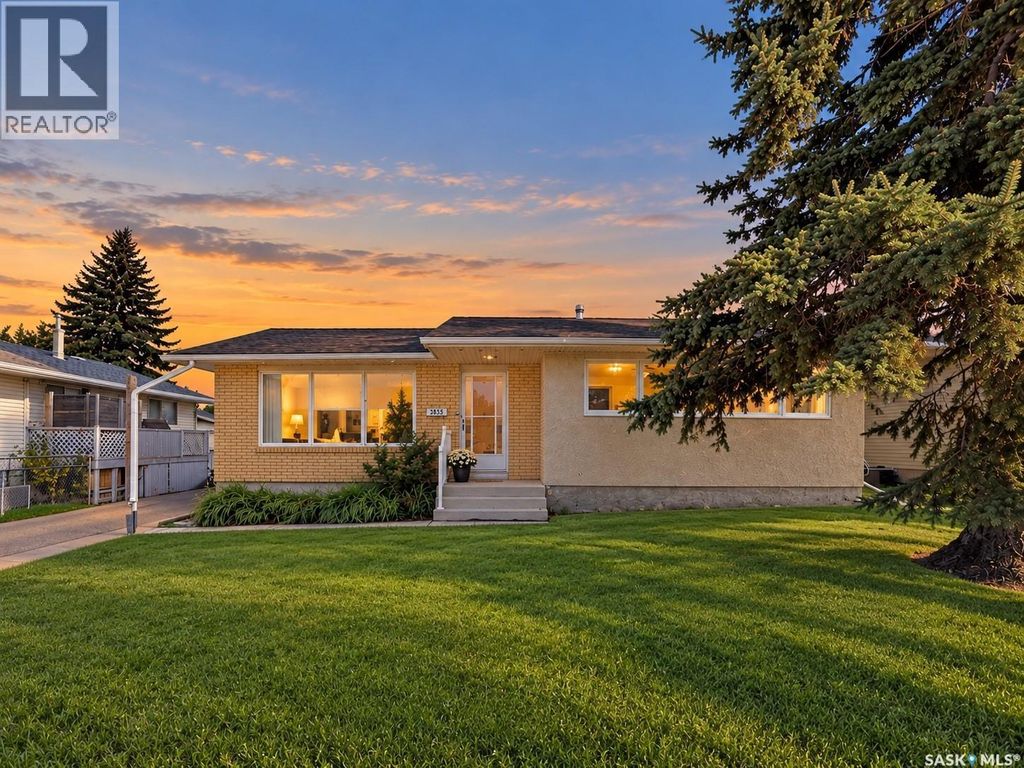 384 28th Street W, Prince Albert