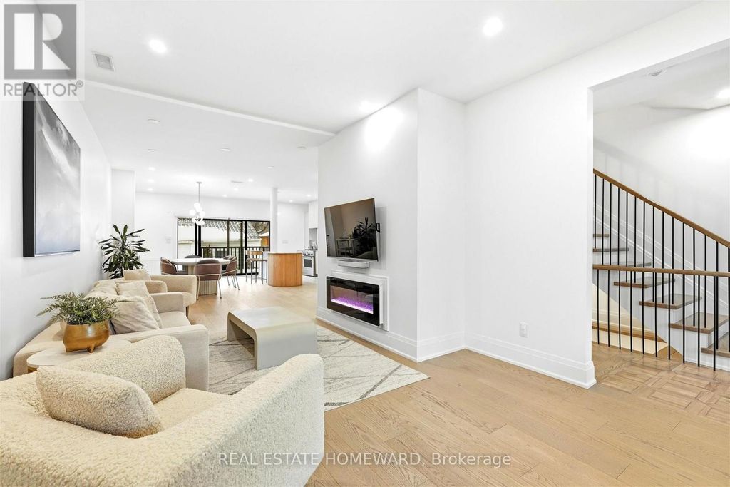 234 Pearson Avenue, Toronto (high Park-Swansea)
