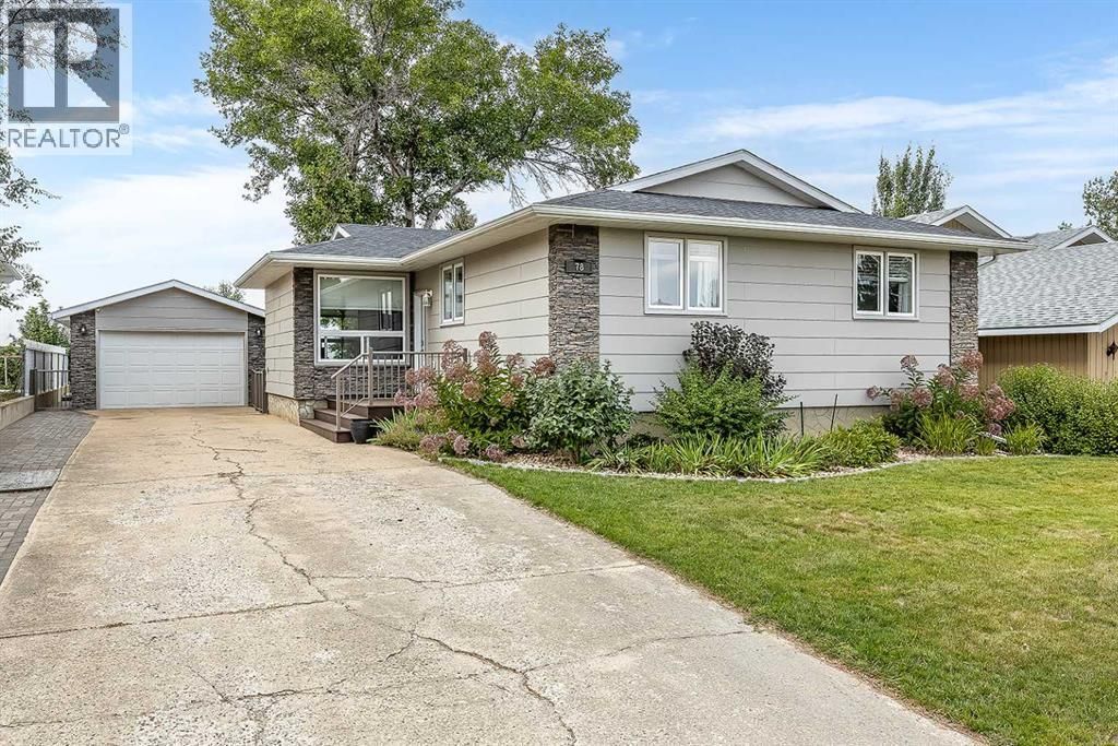 78 Seven Persons Crescent Sw, Medicine Hat