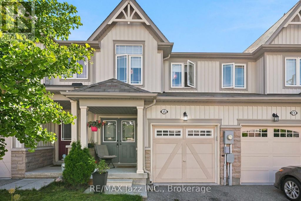 15 Farmstead Drive, Clarington (bowmanville)