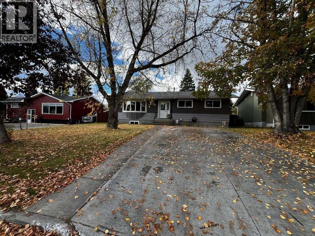 321 N Ogilvie Street, Prince George