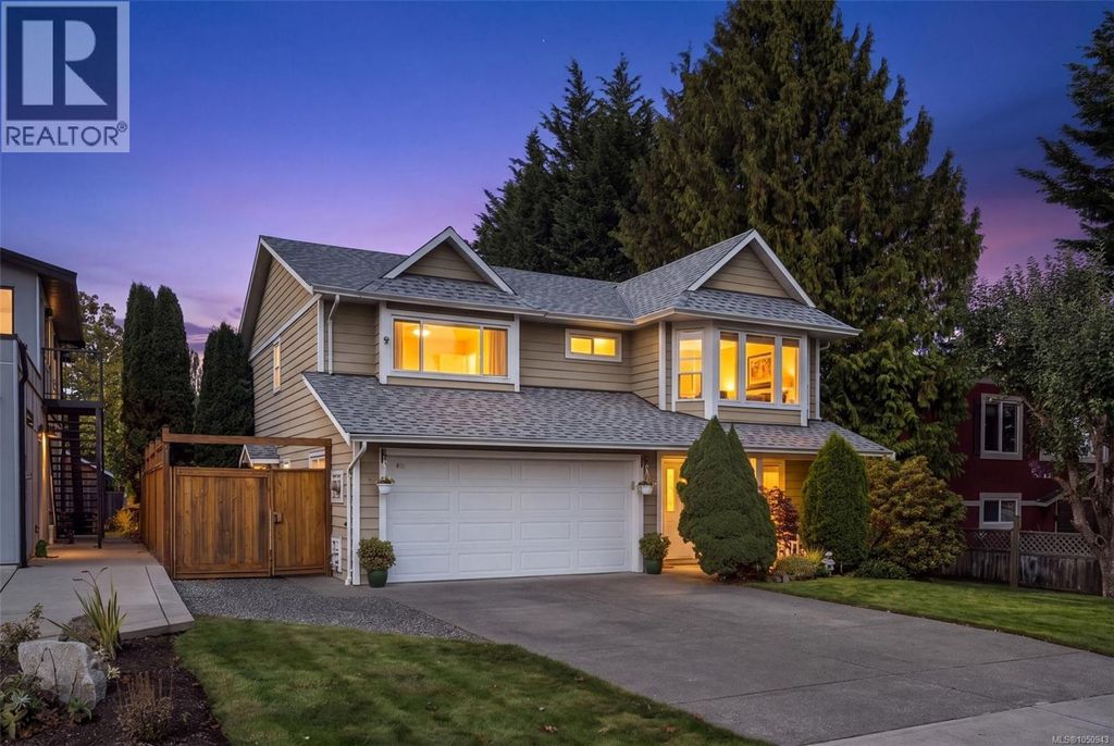 2244 Malaview Ave, Sidney
