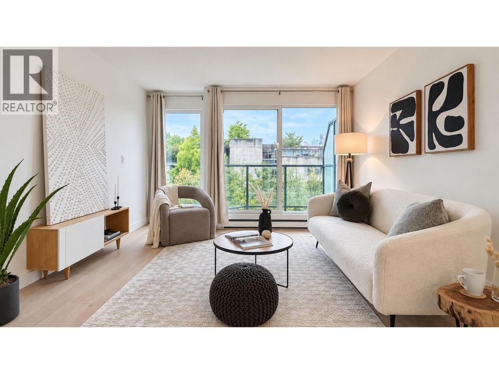 10 1355 W 4th Avenue, Vancouver