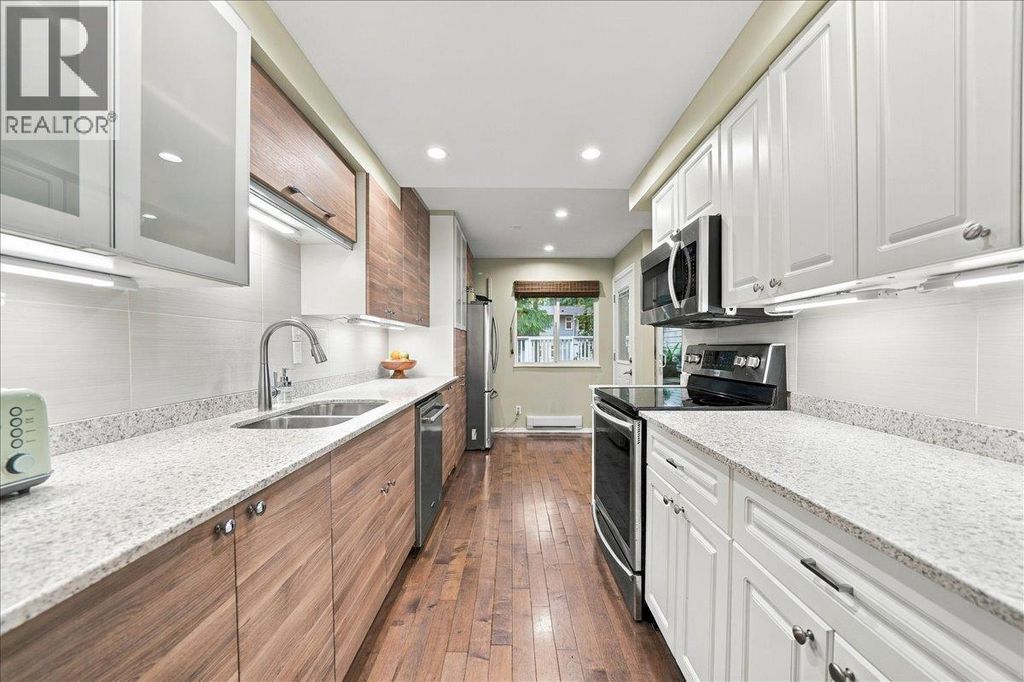 5 1240 Falcon Drive, Coquitlam