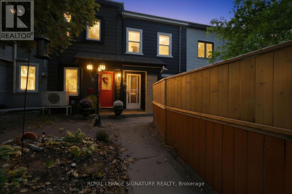 23 Myrtle Avenue, Toronto (south Riverdale)