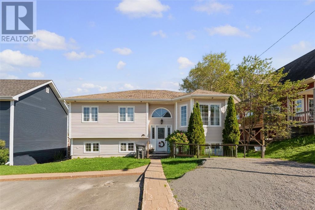 3 Hibernia Drive, Clarenville