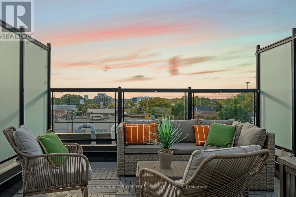 311 Gilmour Avenue, Toronto (junction Area)