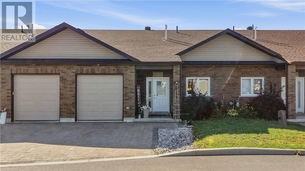 2512 Parkview Drive Unit# D11, Azilda