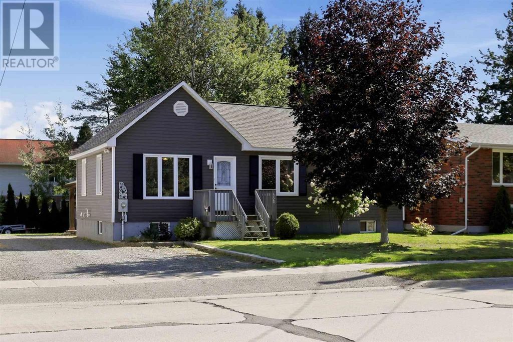435 Chambers Ave, Sault Ste. Marie