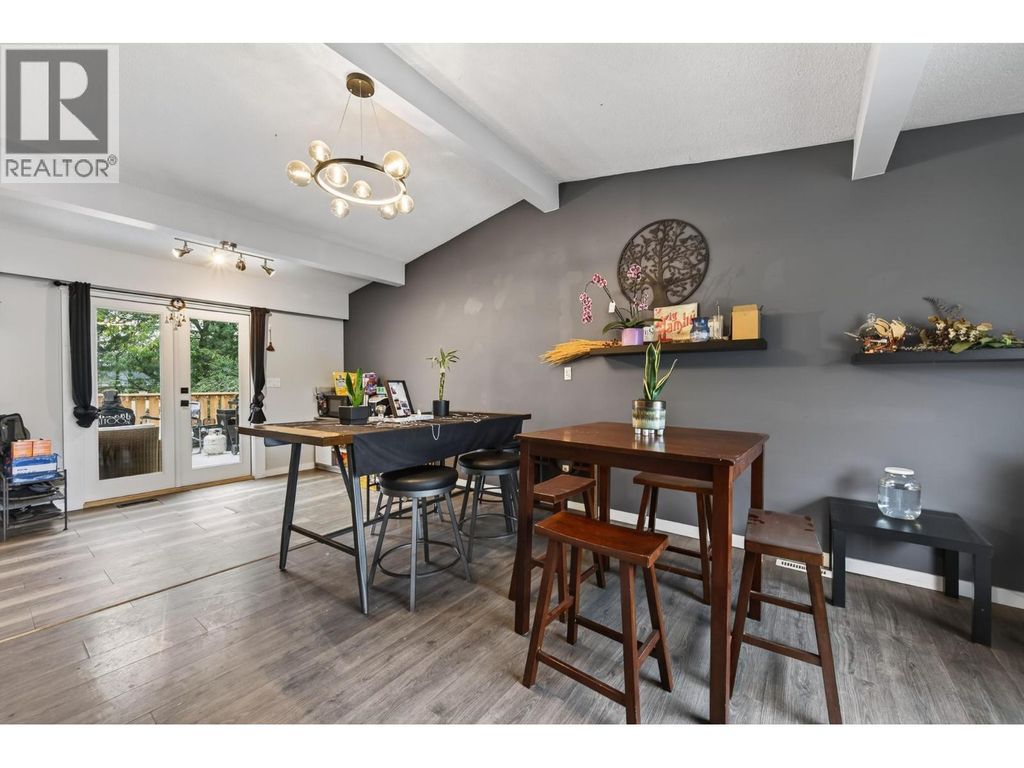859 Dever Drive, Kamloops