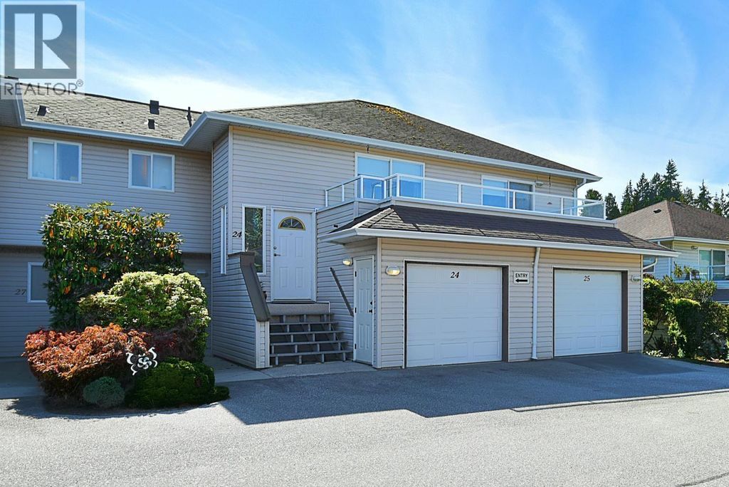 24 5610 Trail Avenue, Sechelt