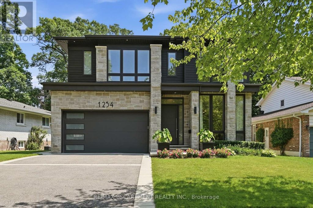 1254 Bramblewood Lane, Mississauga (lorne Park)