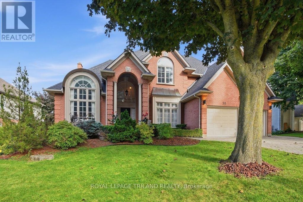 35 Butternut Grove, London South (south B)